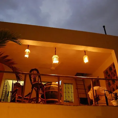 La Choza Guesthouse-2